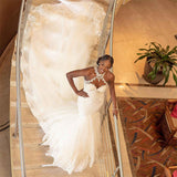 Fishtail Sexy Light Wedding Sleeveless V-Necked Sling Main Wedding Dress Bare Back Large Wedding Dress White Lace Waist HZ0517
