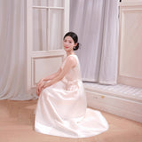 French White V Collar Sleeveless Light Wedding Dress Simple Sen Temperament Tidive Engagement Certificate Small Dress Can Wear Small White Dress Every Day HZ0517