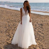 White Sleeveless Beach Beach Trip Light Wedding Dress Bridal Outdoors Show Back Sexy Photography Dress HZ0517