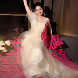 Sen Lings With Slings Light Wedding Dress New Chinese Morning Robe Bride Light Luxury Niche Engagement Dress Dress Dress Dress Dress HZ0517
