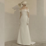 French Retro Light Wedding Dress Bride 2026 New White Dens, One-Word Shoulder Repair Small Tailed Out Light Yarn HZ0517