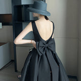 Small Dress Woman 2026 New Banquet Temperament Hepburn Style Party Temperament Elegant Thin Dress HZ0517