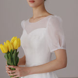 French Light Wedding Dress 2026 New Dens, Simple White Welcome Trip Outdoor Yarn Physical Store HZ0517