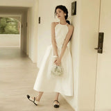French Light Wedding Dress Niche High Sense Simple Densified Engagement White Dress Certificate Registration Dress Dress Small HZ0517
