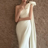 Dress Single Shoulder White Denswear Tug-Tail Bride Wedding Fishtail Car Show Dress Woman HZ0517