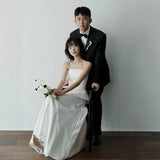 French Brated Light Wedding Dress Bridal High-End Simple Densate Certificate Registration Small White Dress Engagement White Dress HZ0517