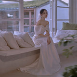 The Linden Face Shoulder Light Wedding Dress Super Xiansen White Small Tail Go Out Yarn Temperament Fishtail Shawl Evening Dress Spring HZ0517