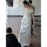 High-End Feeld With The Dingy Dress 2026 New Word-On-Faced White Simple Niche Temperament Welcome Yarn Dress HZ0517