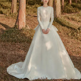 2026 Spring New Hepburn Does Not Show Back Long-Sleeved Vertevery Big Tail Wedding Dress HZ0517