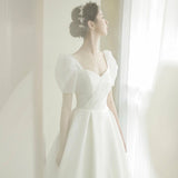 French Light Wedding Dress 2026 Spring New Temperament White Simple Fairy Travel Wedding Dress HZ0517