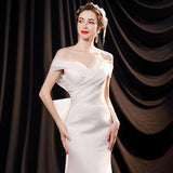 French Word Shoulder Light Wedding Dress 2026 New Elegant Sexy Fishtail Small Tail New Catwalk Dress HZ0517
