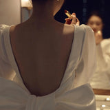 French Light Wedding Dress Long Sleeve Hepburn Style Photography Temperament Simplicity White Short Small Small Dress HZ0517