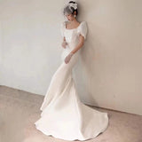 French Light Wedding Dress 2026 Spring Vertiny White Retro Court Style Bride Travel Simple Tail Dress HZ0517
