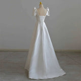 Simplicity Light Wedding Bride Wedding 2026 New Simple Atmosphere French Hepburn Retro Light Yarn Go Out Yarn HZ0517