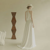 Light Wedding Dress French 2026 New Winter Temperament Dingy Noodles Hanging Neck Shooting Small Dress Simple Atmosphere Yarn Girl HZ0517