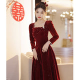Long-Sleeved Toasting Bride 2026 New Wine Red Engagement Dress Dress High-End Velvet Dress HZ0517