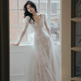 Long-Sleeved French Light Wedding Dress 2026 Spring New Lace V-Neck Yarn Bride Welcome Engagement Dress HZ0517