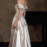 One-Word Shoulder-Sense Sabled Face Light Wedding Dress French White Fading High-End Feel Tailing Dress Temperament Welcome Engagement Yarn HZ0517