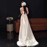 French-Style Densate Light Wedding Dress High-End Smear Simple Bride Out Yarn Temperament Tail White Welcome Dress Dress HZ0517