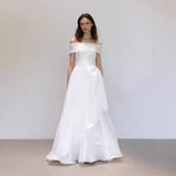 One-Word Shoulder Simple Wedding Dress Together To Go Out Of The Yarn Engagement Certificate White Dress Outdoor Wedding Yarn Main Yarn HZ0517