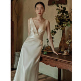French Retro Light Wedding Dress 2026 Spring New White Thin Simple Travel Welcome Korean Feeling Fishtail Dress HZ0517