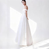 Korean One-Word Shoulder-Light Wedding Dress 2025 New Bride Simple Yarn Super Fairy Temperament Banquet Evening Dress HZ0517