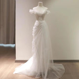French Light Wedding Dress 2026 New Bridal Super Fairy Temperament Shoulder To Go Out Of The Yarn Fishtail Welcome Dress Dress HZ0517