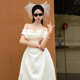 The Dress-Faced Light Wedding Dress With A Word Shoulder-To-Shoulder Morning Woman Wedding Back Door To Thank The Banquet Engagement Certificate Registration Evening Dress HZ0517