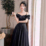 Black Word Shoulder High-End Vertebry Evening Dress Light Luxury Niche Annual Banquet Host Formal Occasion Dress Dress HZ0517