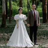 French Hepburn Wedding Dress Bride Simple Retro White Fasley Sleeve Thin Dress Woman HZ0517