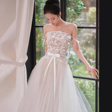French Light Wedding Dress 2026 New Bride High-End Breast-Shape Retro Lace Yarn Welcome Engagement Dress HZ0517