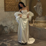 French Fish Tail Light Wedding Dress Bridal Breasts High-Level Travel Photography Small Personality Lace Wedding Morning Robe HZ0517