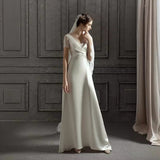 New Light Wedding Dress 2026 Spring Temperament Simple French Retro Fasting Bridal V Collar Yarn HZ0517