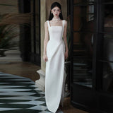 The High-Level Feeling Of The Densant Wedding Dress With A Light Luxury And Simple Temperament To Welcome The Yarn Thin Exterior Photography Gown HZ0517