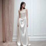 Brased And Light Wedding Dress High-End Pearl Heavyweight French Welcome Go Out Yarn White Fasering Bridal Engagement Dress Dress HZ0517