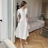 White Evening Dress Dress 2026 New Summer Banquet Temperament Long-Singed Elegant Sexy Lace Dress HZ0517