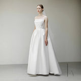 New Korean Braping Light Wedding Dress Sen Is Simple Temperament Long Bride Engagement With A Densate Wedding White Yarn HZ0517