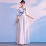 Grand Choir Performance Dress Female Dress Temperament Presided Over The Evening Dress Chinese Wind Thin Red Song Competition Costume HZ0517