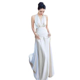 2026 Winter New Hanging Neck V Collar Fashion Trend Champagne Temperament Dress Physical Store HZ0517