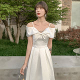 One-Word Shoulder Wedding Dress 2026 New Bridal Densat Simple White French Light Wedding Dress Can Usually Wear A Small Dress Skirt HZ0517