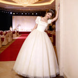 White Light Wedding Dress Senior Sense 2026 New Host Evening Dress Dress Dress Fairy Student Art Exam Performance Suit HZ0517