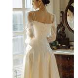 Sling Ribbon Lint Light Wedding Dress French Simple Travel Bridal Wedding Dress Retro White Long Sleeves Out Yarn HZ0517