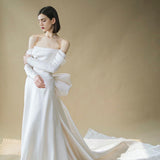 One-Word Shoulder Light Main Wedding Dress 2026 Winter Bridal French Sexy Spring White Long Sleeve Annual Tail Dress HZ0517