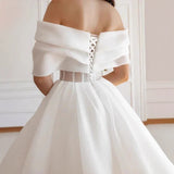White One-Word Shoulder Light Wedding Dress Short Design Sense Elegant Little Man Slimming Engagement Evening Dress Woman HZ0517