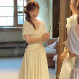 French Retro Court Style Light Wedding Dress 2026 Spring New Fashion Simple Bride Lace Welcome Yarn HZ0517