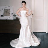 French Brated Light Wedding Dress Retro High-End Feel Bridal Temperament Engagement White Sen Family Go Out Dress HZ0517