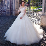 Take The Goods Long-Sleeved Wedding Dress 2026 Tail White Simple Temperament Lace Mid-Rise Wedding Studio HZ0517