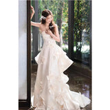 Fairy Sweet Petal-Smeared Korean Bridal Bridal Bridal Bridal Bridal Dress 2026 New Travel Fashion Light Wedding Dress HZ0517