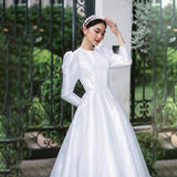 French Hepburn Court Dress 2026 New Retro Light Yarn Simple Dens, Long Sleeves Conservatively Go Out Of The Yarn HZ0517