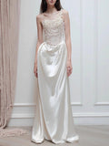 Brased And Light Wedding Dress High-End Pearl Heavyweight French Welcome Go Out Yarn White Fasering Bridal Engagement Dress Dress HZ0517